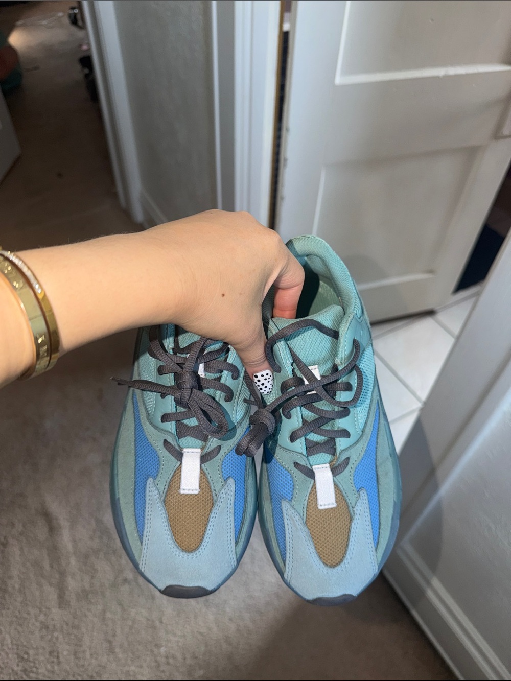 Yeezy Kids Sneakers in Teal and Blue - Picture 4 of 6